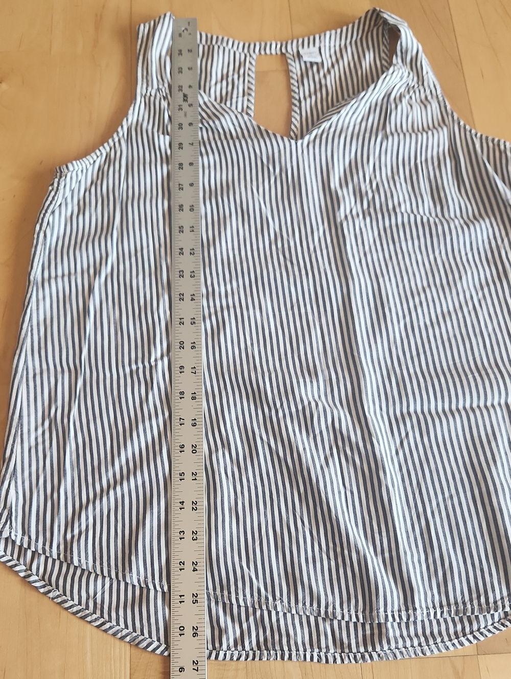 Old Navy Blue and White Striped Sleeveless Tops - Set of 2 sz M Med - Picture 8 of 11